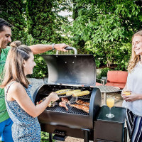 Гриль пелетний Broil King Crown PELLET 400 - 493055