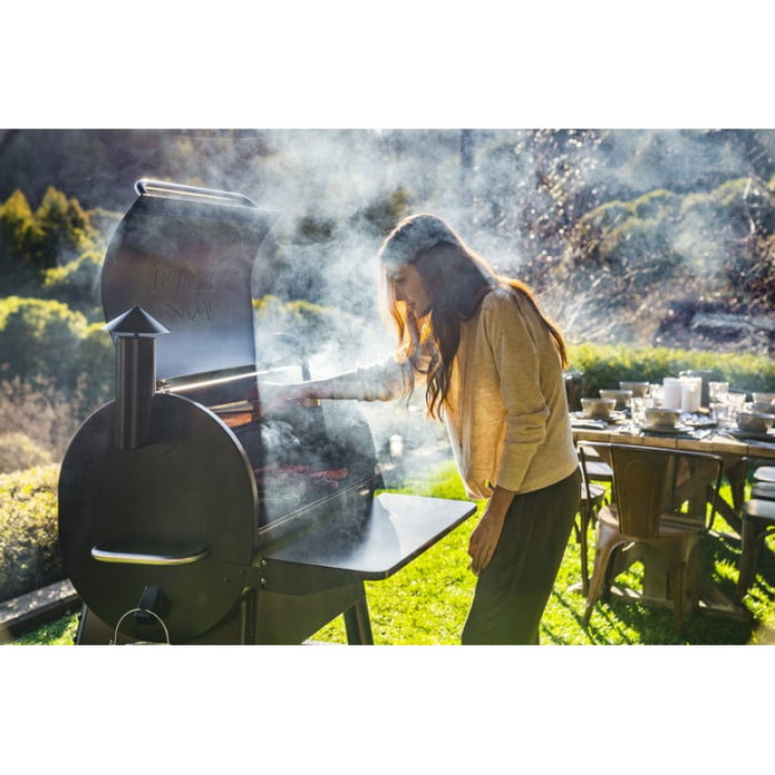 Пелетний гриль TRAEGER IRONWOOD D2 885, чорний - IRONWOOD_D2-885