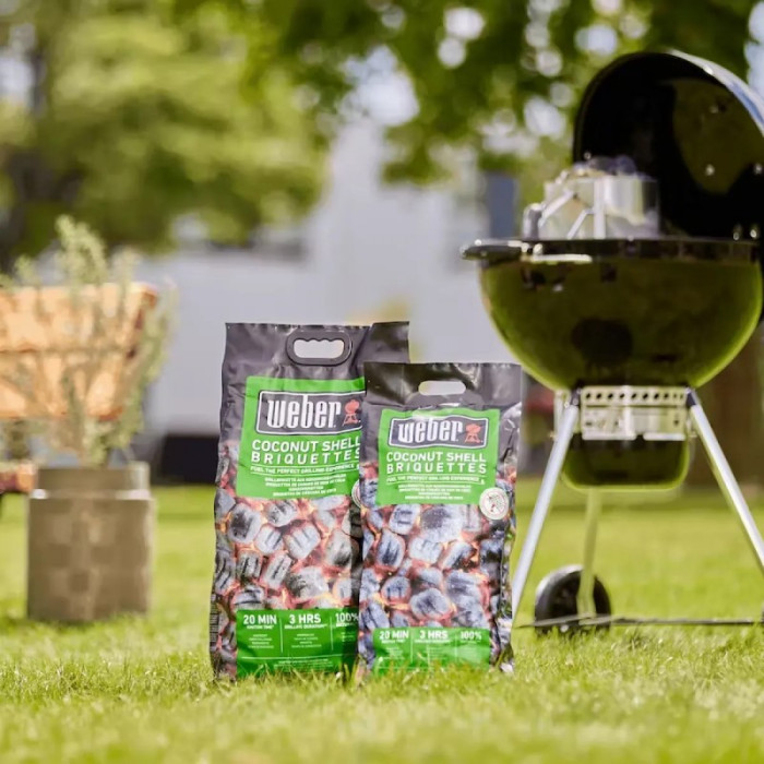 Брикеты кокосовые 8 кг Weber 18402