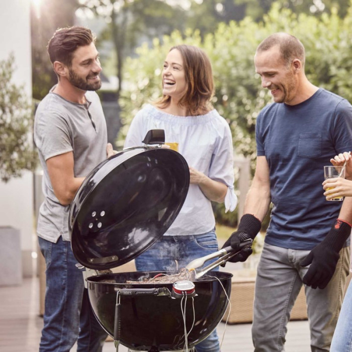 Угольный гриль Master-Touch Premium SE E-5775 Weber 17401004