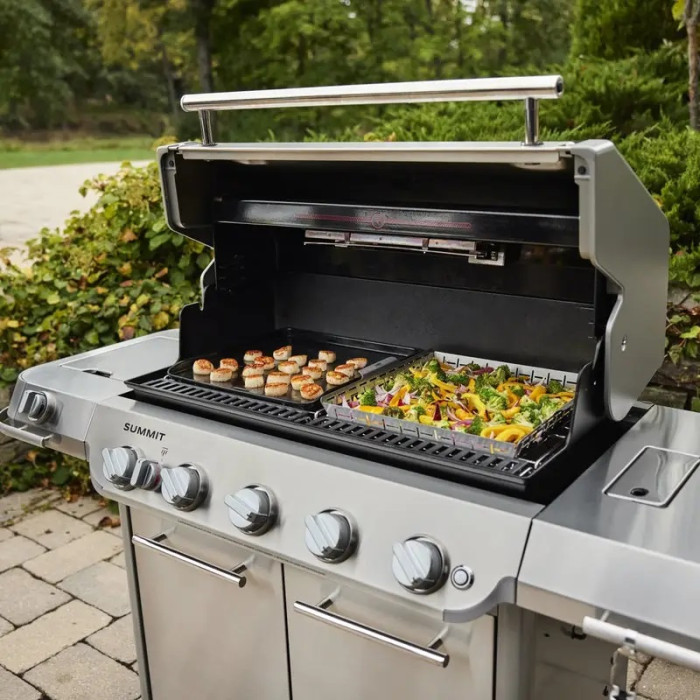 Газовий гриль Weber Summit FS38 S