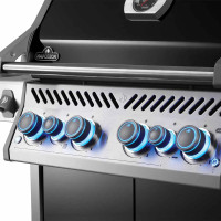 Газовый гриль Napoleon Rogue PRO-S 625 RSIB чёрный RPS625RSIBPK-2-UA