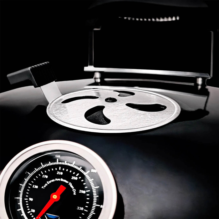 Вугільний гриль Slow and Sear Black Edition Kettle Grill 57 см + кошик Deluxe SNS-KET-BE-1
